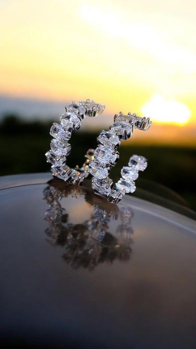 Cercei eleganți cu design nod multi-tura, din metal auriu Cercei Rakol cu cercuri decorate cu zirconiu cubic strălucitor