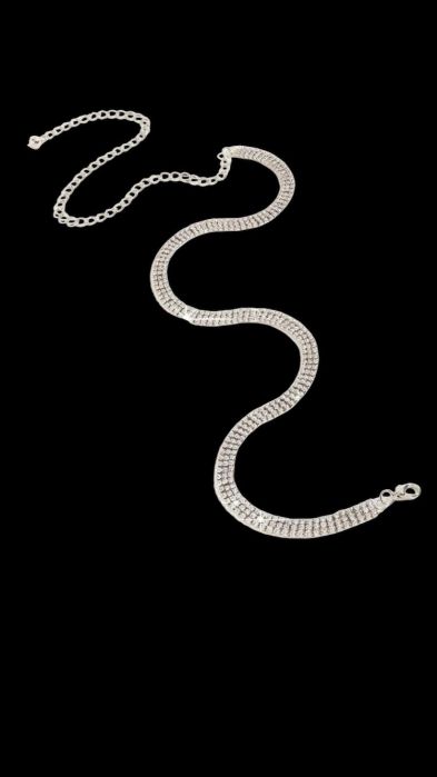 Inel elegant, decorat cu zirconiu cubic, in forma de cruce decupata Centură lanț pentru talie, decorată cu pandantiv strălucitor din strasuri