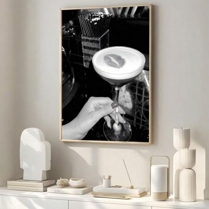 Răzătoare portabilă din oțel inoxidabil Poster monocrom de 20x30 cm, cu pahar de vin și amprentă de ruj