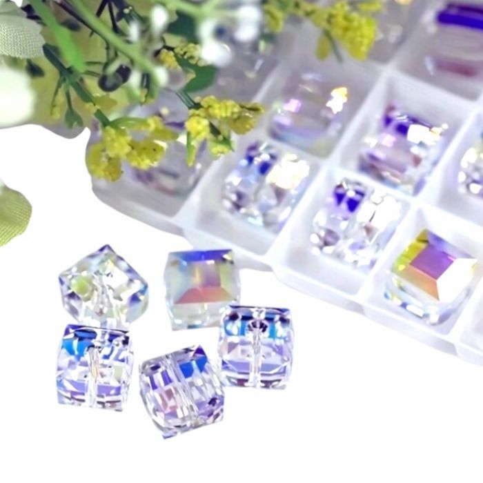 Set Sport-Casual 3 Piese Fete – Top, Pantaloni Scurți și Tricou Baseball „Competition” Set de 50 mărgele transparente din cristal de sticlă austriacă (6 mm)