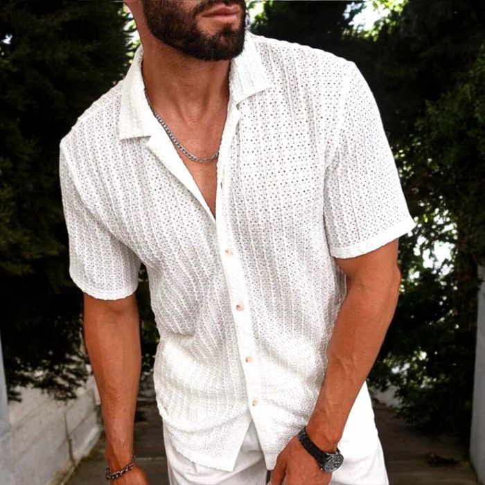 Compleu barbati Cămașă bărbătească albă perforată – stil casual de vară