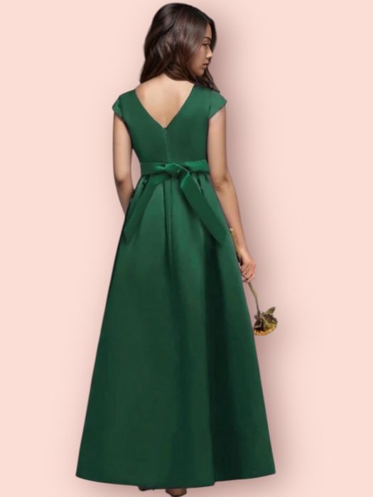 Rochie fetite lila cu volane Rochie lunga verde pentru fetite