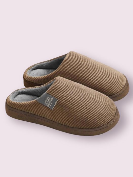 Pantaloni de trening Papuci de casa maro