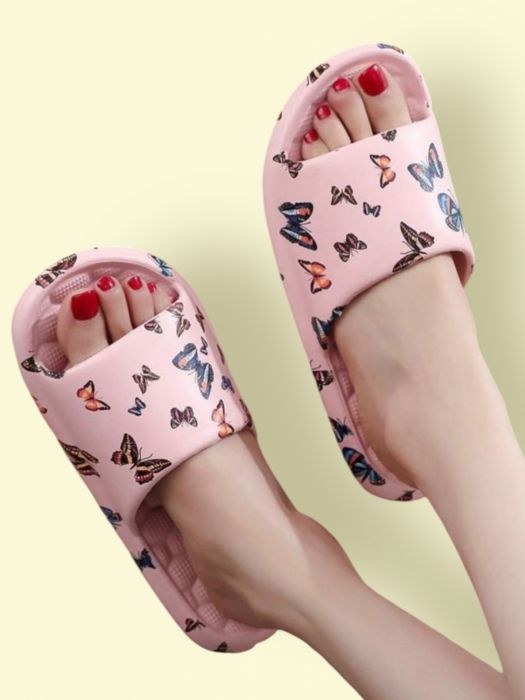 Aparat de masaj pentru fata si gat Papuci roz cu fluturi