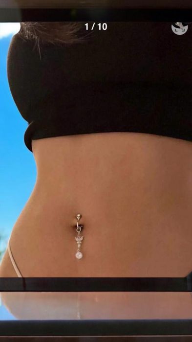 Set de 24 de unghii false, scurte, cu design pătrat și elegant Piercing fals pentru buric, cu design elegant de fluture